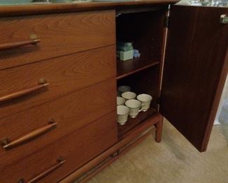 detail of MCM Henredon Heritage sideboard-buffet-credenza