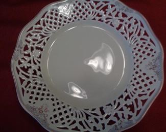 detail of cake plate