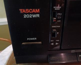 TASCAM 202WR Double Cassette Stereo