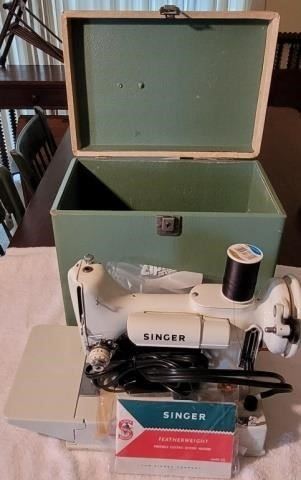 Singer featherweight sewing machine