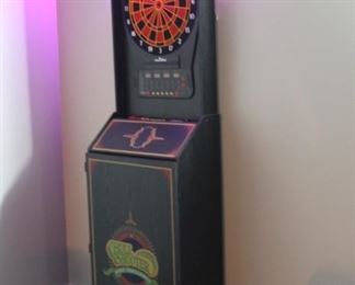ELECTRONIC DART BOARD