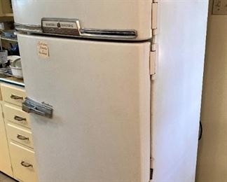 Yes!!! This original to the house.