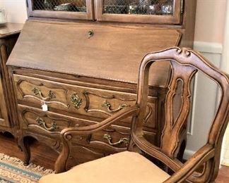 Host chair for the dining table