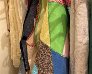 Table cloths; aprons