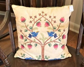 Decorative pillow