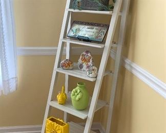 Ladder, Display shelf - Fits just about anywhere