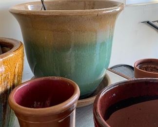 Glazed garden pots