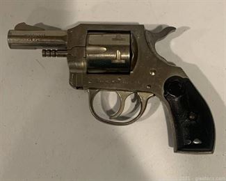 Hand R Model 733 32 Sand W Long Double Action Revolver
