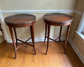 pair mahogany round side tables