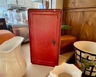 vintage red tin