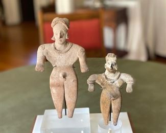 Pre-Columbian figures    L 9"h    R 6"h