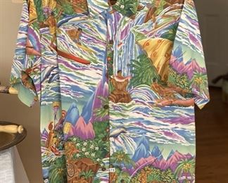  Hawaiian shirt