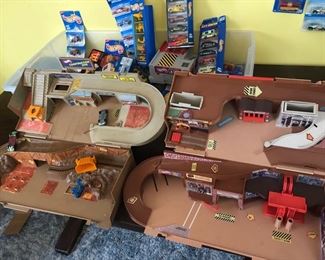 Hot Wheels track 