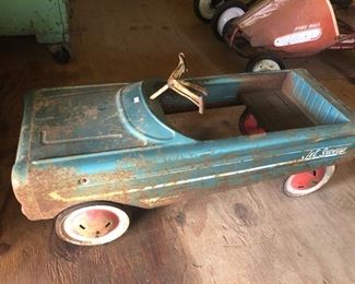 Pedal car 
