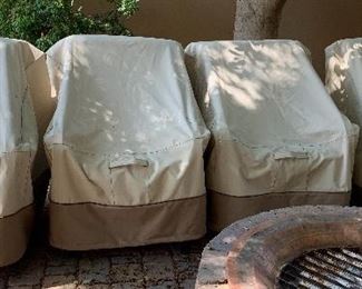 Patio Chairs w Covers
