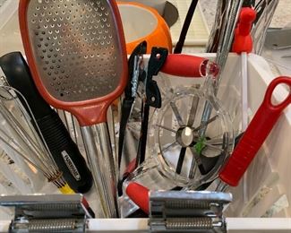 Asst Utensils