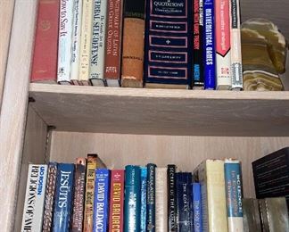  Nice Selection of Box Vintage and Newer