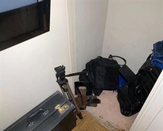 Totes, Bags, Cases, Tripod