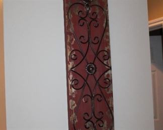 WALL DECOR