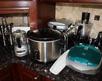 SMALL APPLIANCES