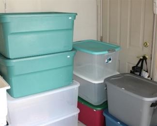 PLASTIC TOTES