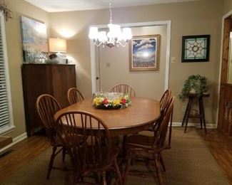 Maple dining table with 6 chairs