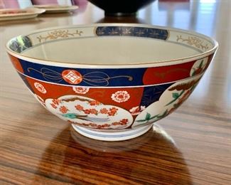 $50 - Imari (style) decorative bowl #2 -  4.5"H x 10"D