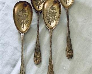 $30 - Vintage spoon set