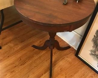 Round Antique End Table $ 68.00 (2 Available)