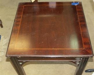 MAHOGANY SIDE TABLE.