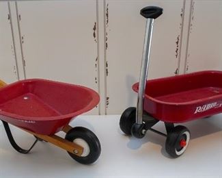 Small toy wheelbarrow and wagon