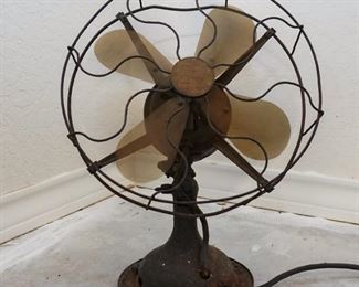 Working table fan