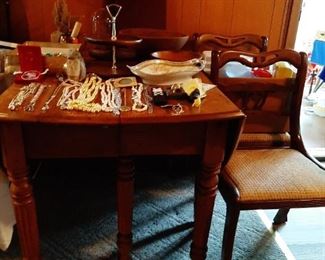 Drop Leaf Table w/ Leaves