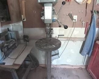 16 Speed Standing Drill Press With Case Of Bits