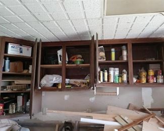 Contents Of Workshop Cabinets 2-4 Chicago Jigsaw And More