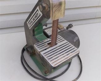Central Machinery Belt Sander