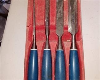 Lot Of 4 Unmarked Chisels