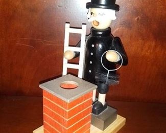 Erzgebirgische Volkskunst Seiffen 8 Inch Smoker