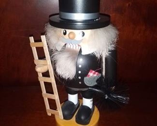 Hand Carved German Nutcracker 7 Inch