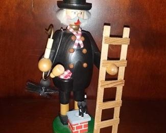 PEWO Hand Carved German Smoker