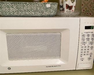 GE turntable microwave 
