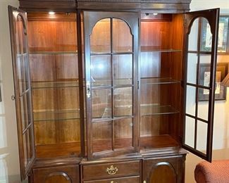 Drexel Heritage Vintage Cherry china cabinet 53 x 15 x 78.5
