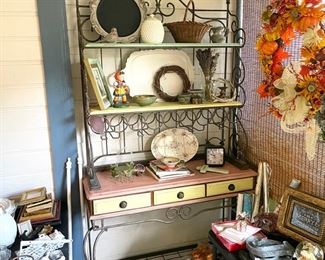 Iron/wood hand painted baker's rack 46 x 17 x 83