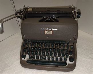Vintage Remington Rand Typewriter