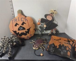 Halloween Decor