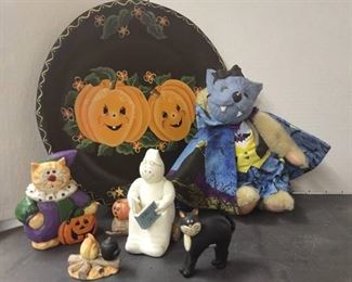 Hand Painted Halloween Plate with Halloween Decor