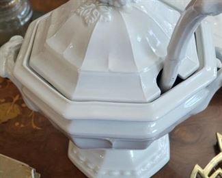 Ironstone soup tureen 