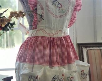 Egg gathering apron