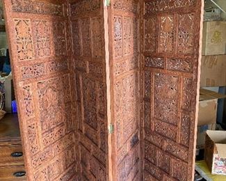 carved room divider