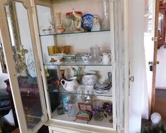 Display cabinet